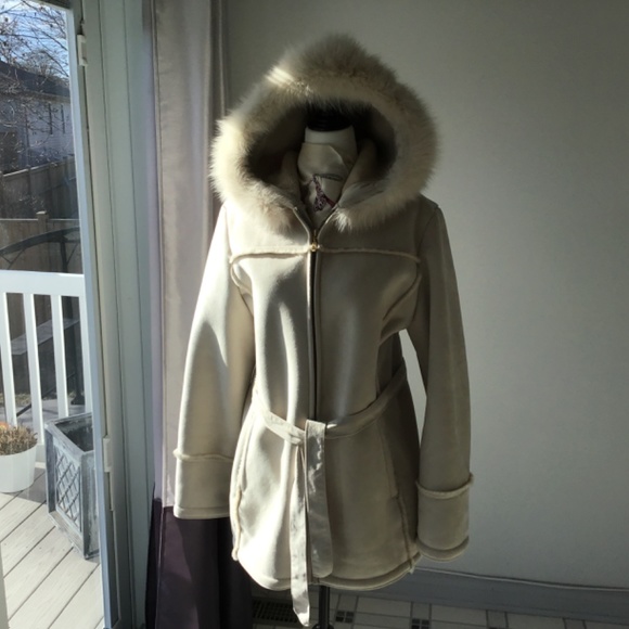 1 MADISON Women’s Shearling jacket with fur trimmed hood, size Large - Picture 2 of 10